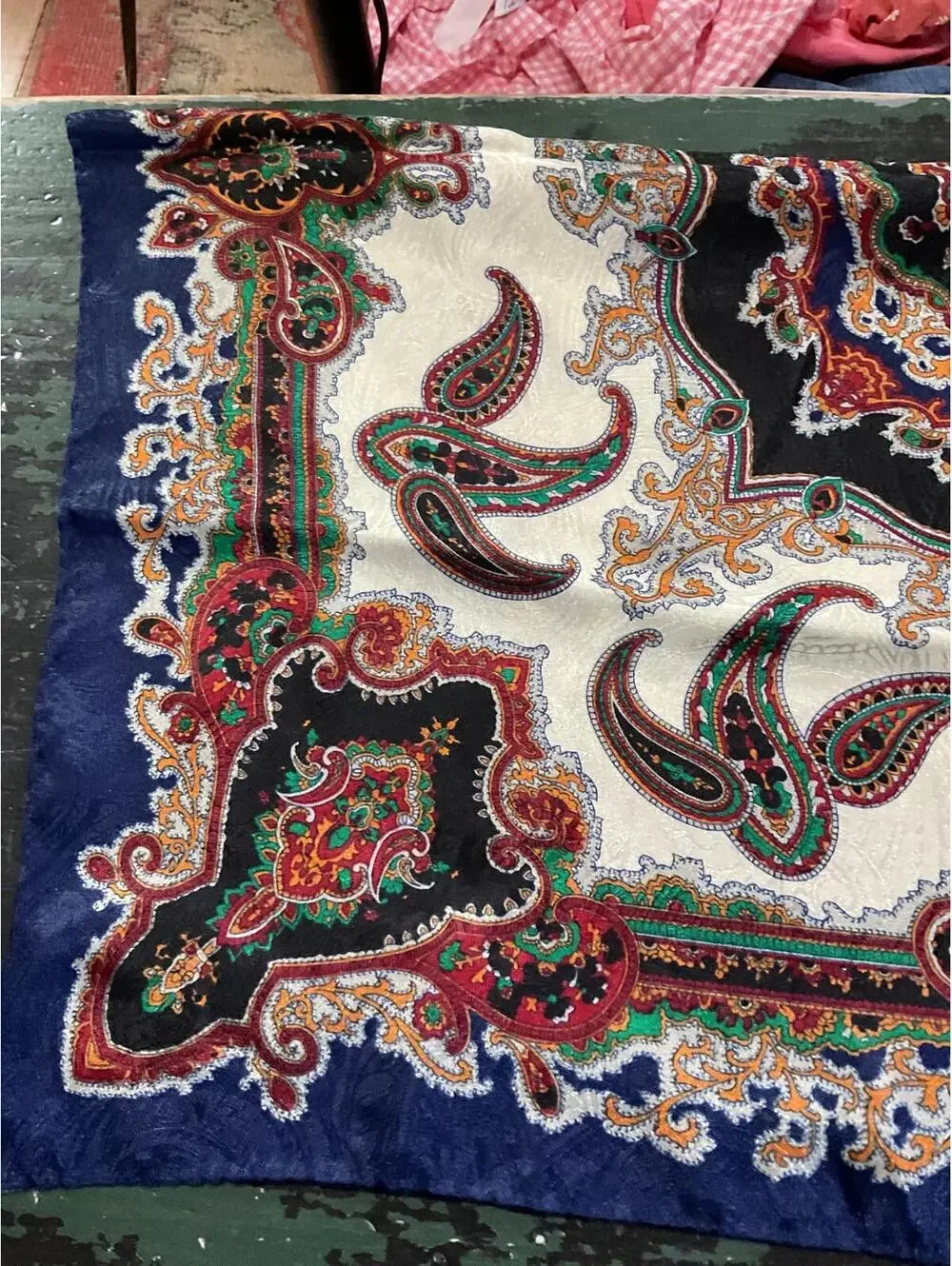Elegant Multicolor Paisley Silk Print Women's Scarf